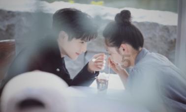 【陕西优艺墨堂 心理 】咨询分享:青少年抑郁,阴影下的挣扎与希望之光